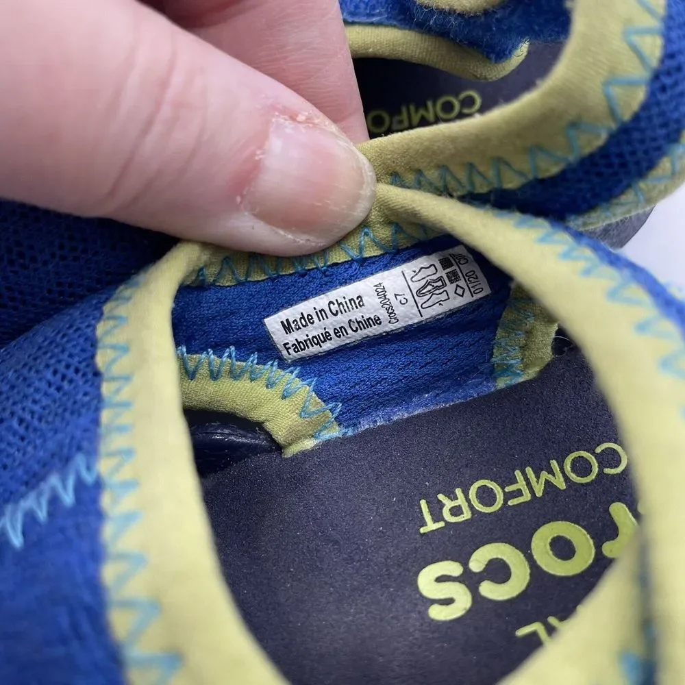 CROCS lightweight water